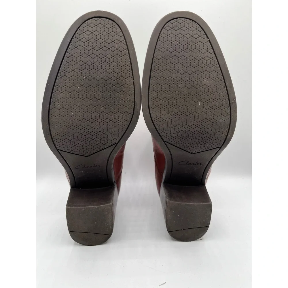 Clarks laina 55